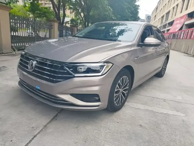 Volkswagen Sagitar, 2020