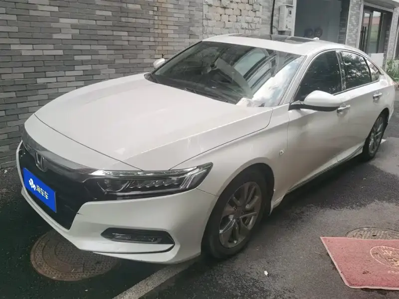 Honda Accord, 2019 — фото 1