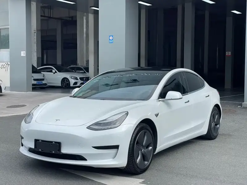 Tesla Model 3, 2019