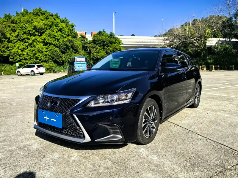 Lexus CT, 2019