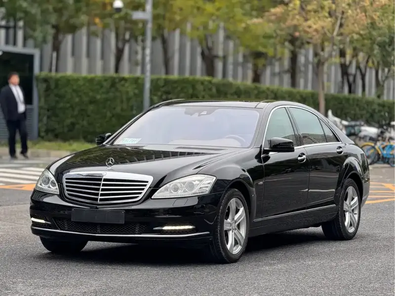 Mercedes-Benz S-Class, 2011 — фото 1