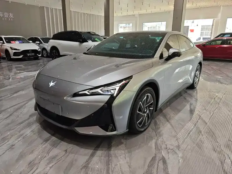 ARCFOX Alpha S5, 2025