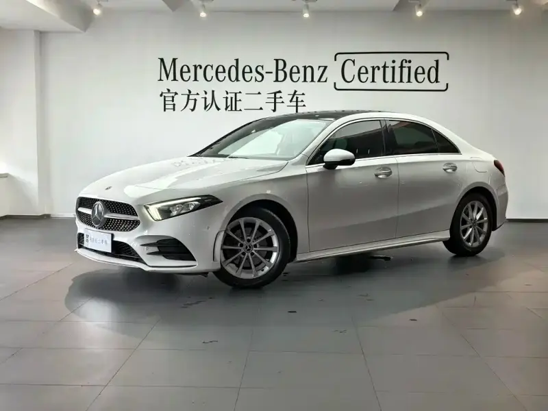 Mercedes-Benz A-Class, 2021 — фото 1