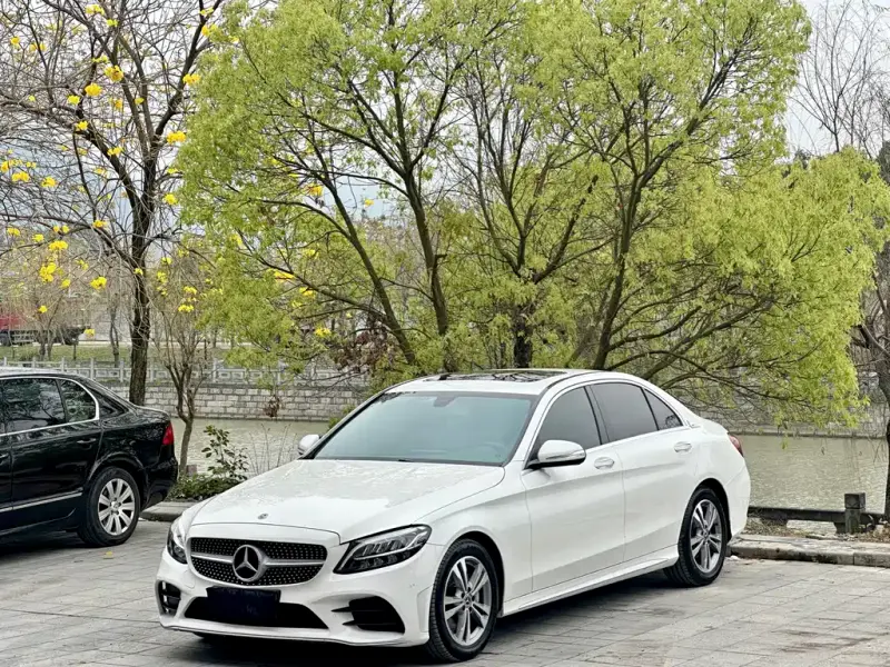 Mercedes-Benz C-Class, 2018