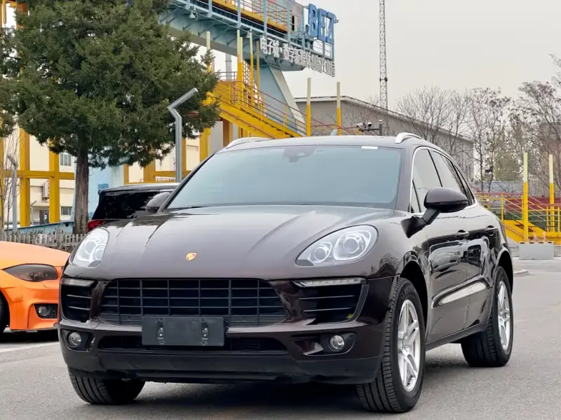 Porsche Macan, 2018