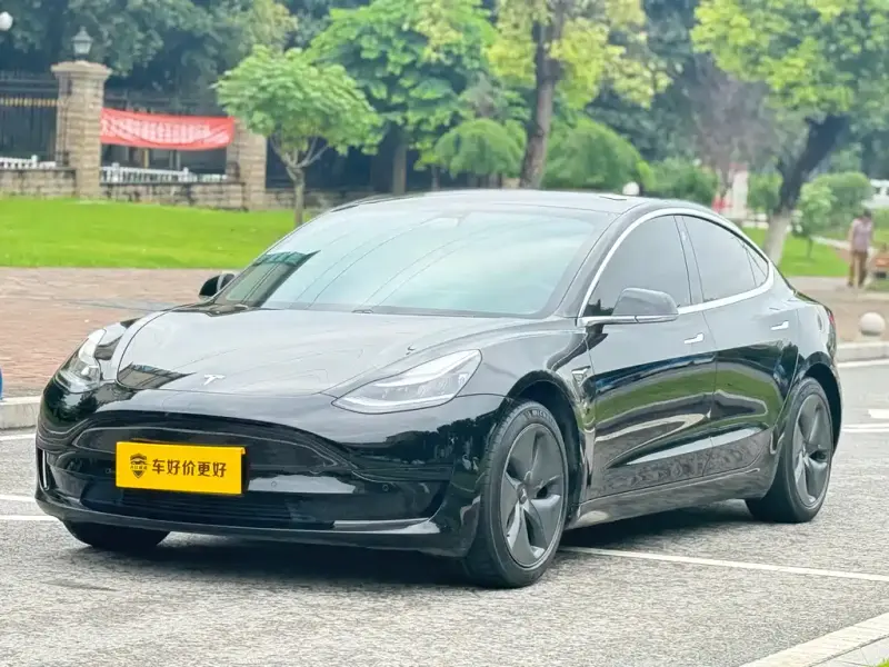 Tesla Model 3, 2020