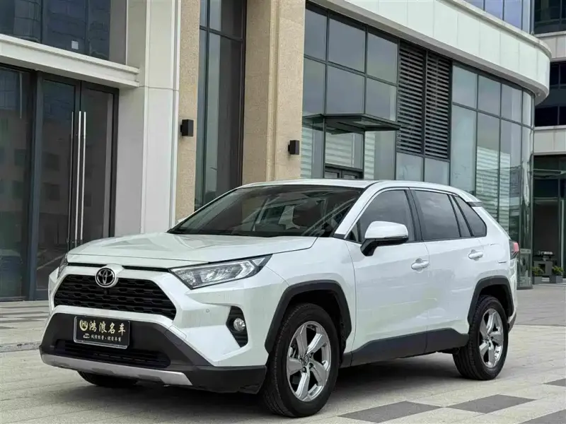 Toyota RAV4, 2022 — фото 1