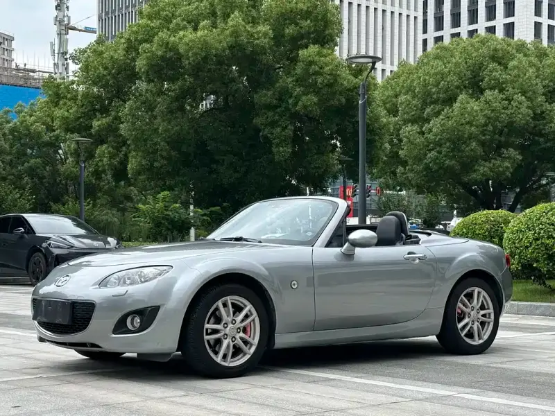 Mazda MX-5, 2010