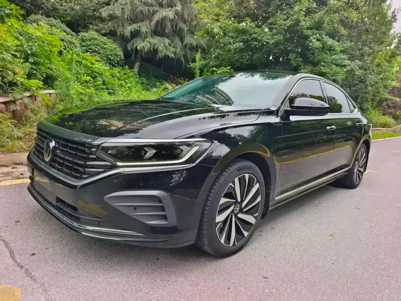 Volkswagen Passat, 2024