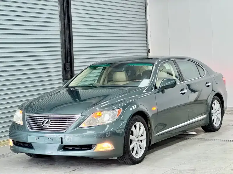 Lexus LS, 2007