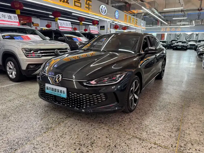 Volkswagen Lamando, 2023