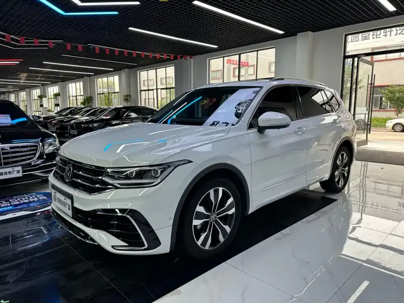 Volkswagen Tiguan L, 2025