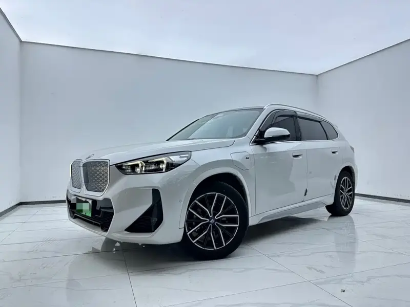 BMW iX1, 2024