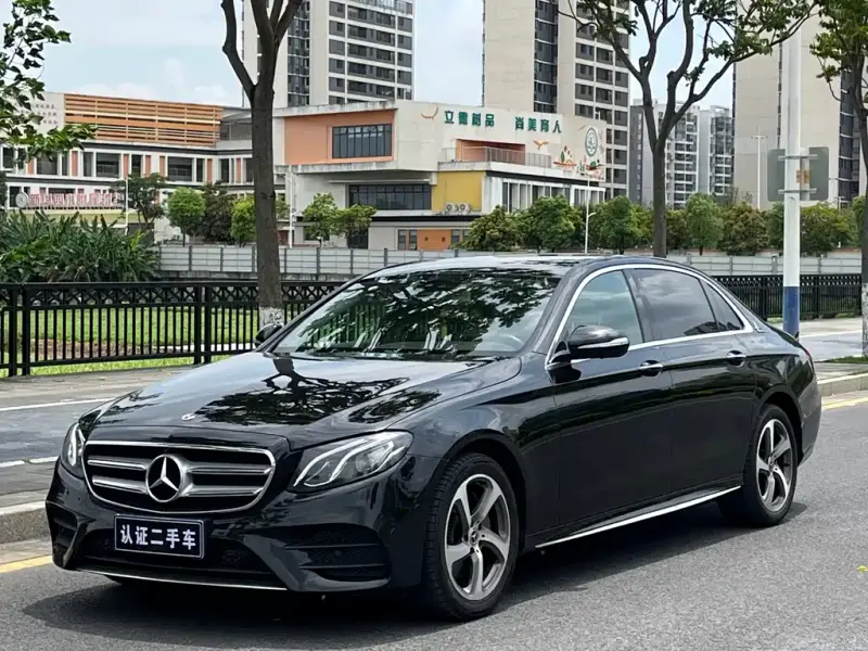 Mercedes-Benz E-Class, 2017 — фото 1
