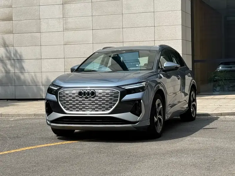 Audi Q4 e-tron, 2024