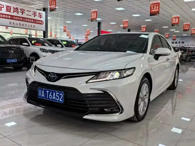 Toyota Camry, 2022