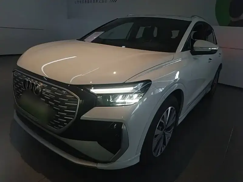 Audi Q4 e-tron, 2025