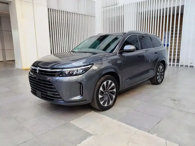 AITO M7, 2022