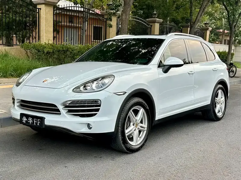 Porsche Cayenne, 2014