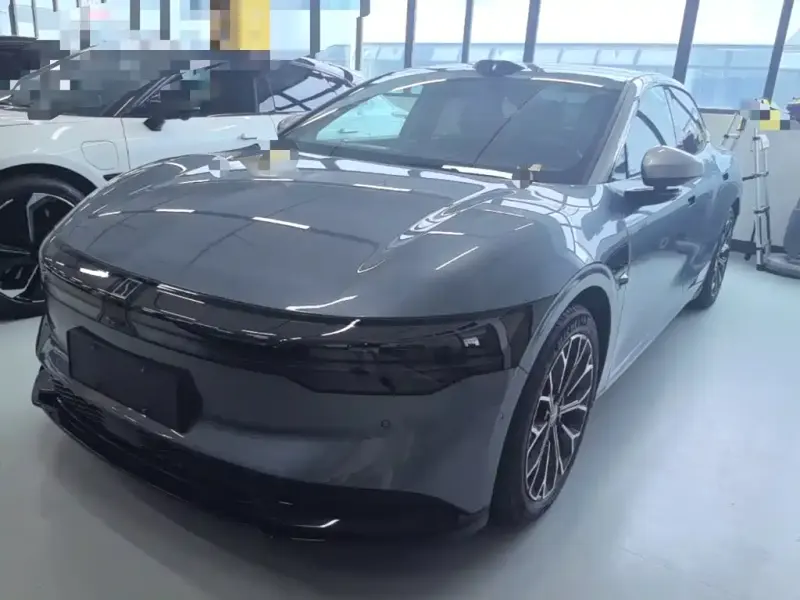 Zeekr 007, 2024