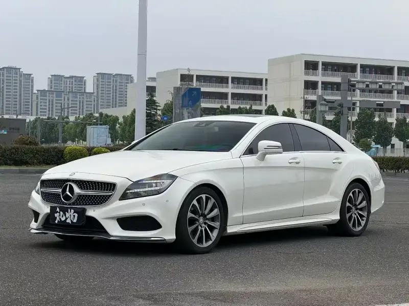 Mercedes-Benz CLS, 2015 — фото 1