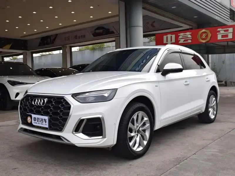 Audi Q5L, 2021