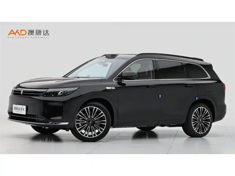 AITO M7, 2025