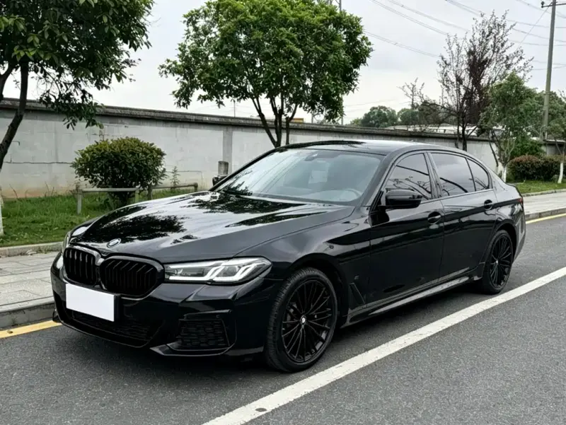 BMW 5 Series, 2023