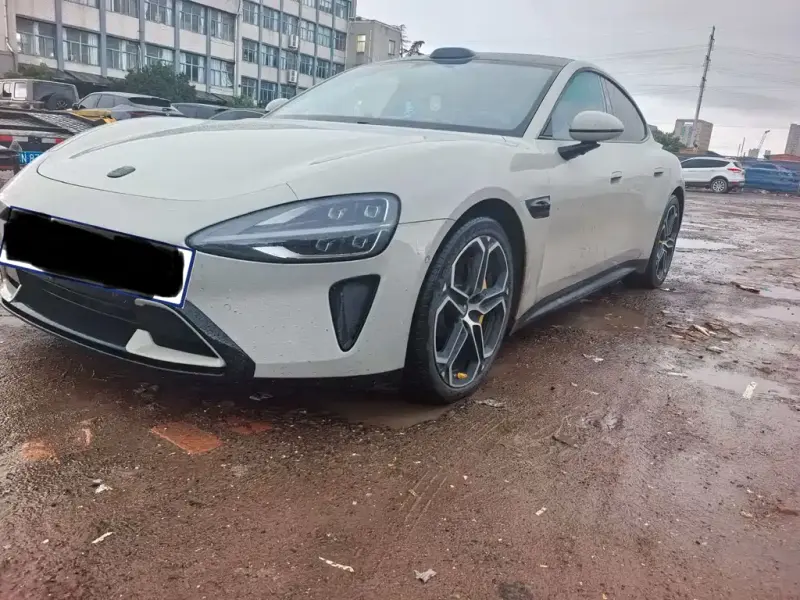 Xiaomi SU7, 2024