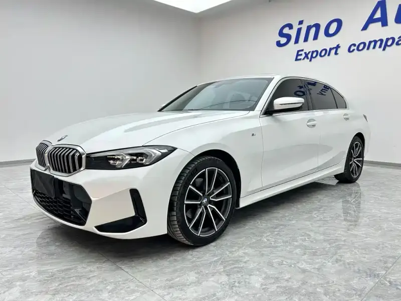 BMW 3 Series, 2023