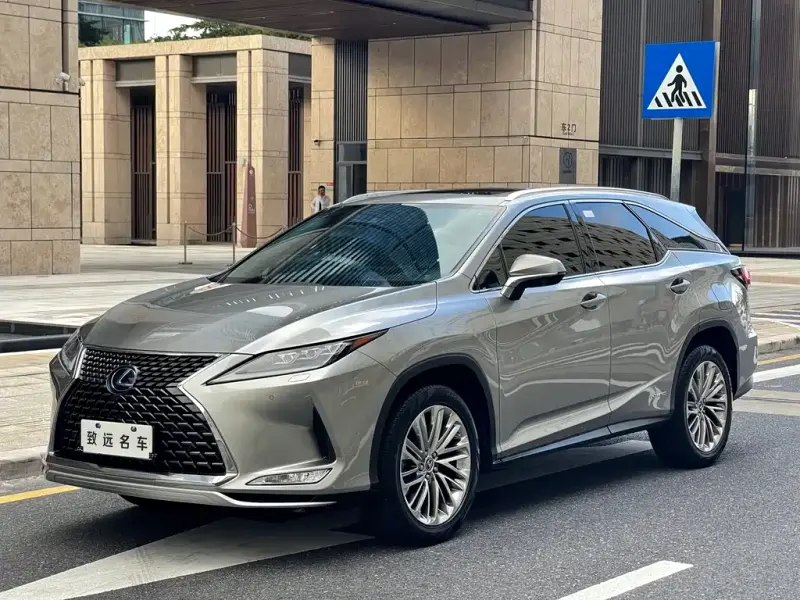 Lexus RX, 2020