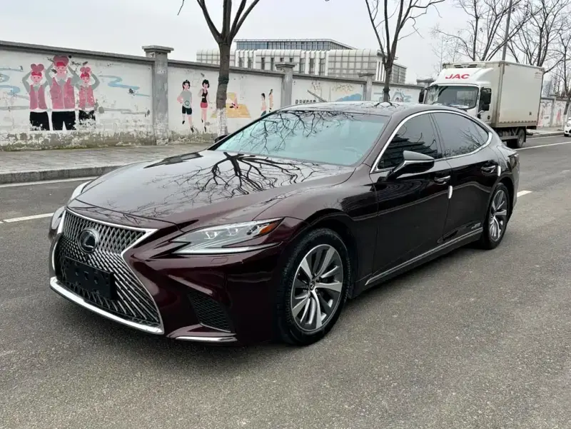 Lexus LS, 2020