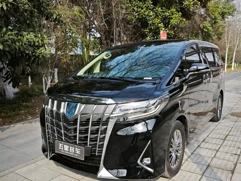 Toyota Alphard, 2021