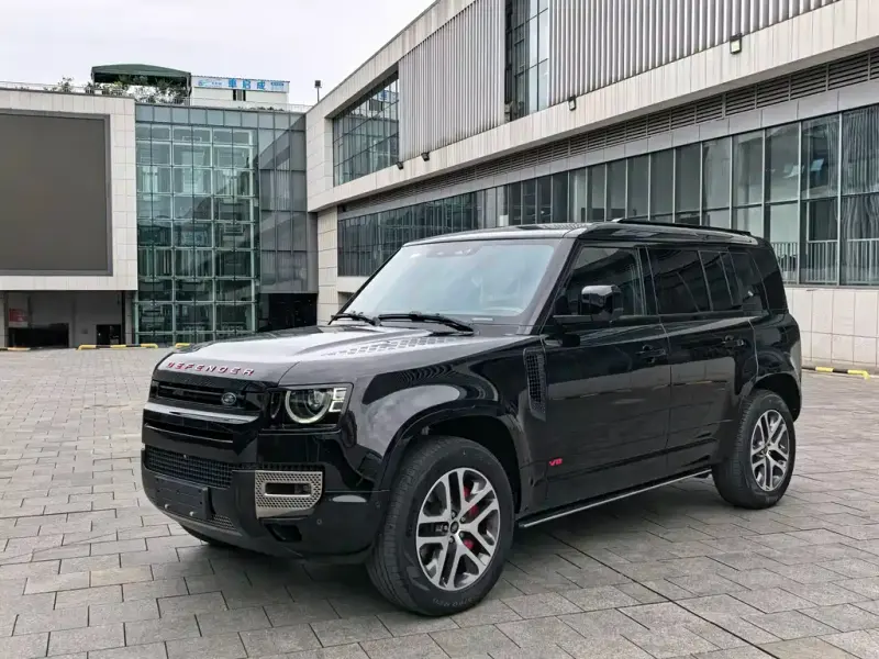 Land Rover Defender, 2021