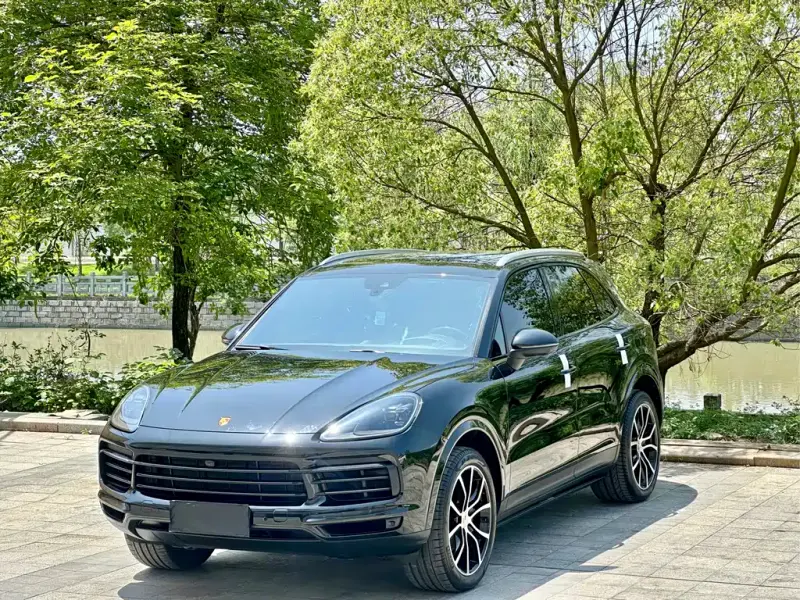 Porsche Cayenne, 2023