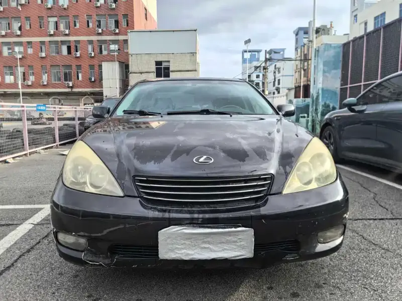 Lexus ES, 2004