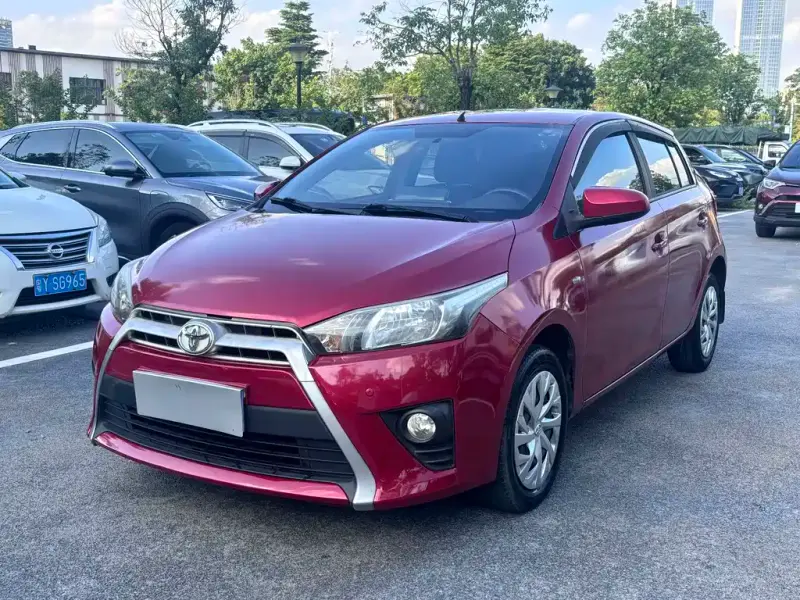 Toyota Yaris L, 2014