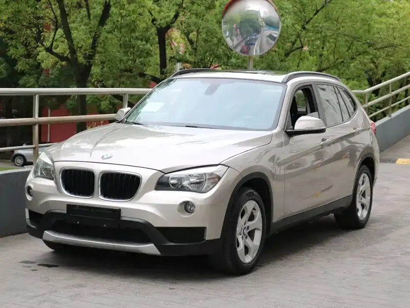 BMW X1, 2012