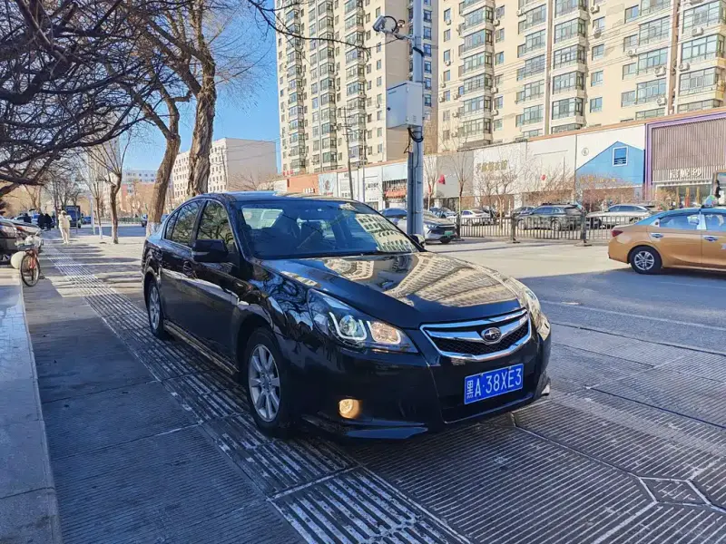 Subaru Legacy, 2011