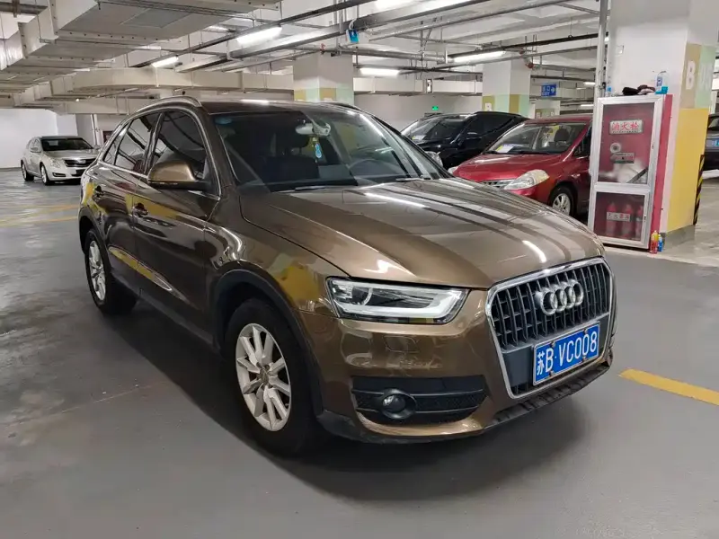 Audi Q3, 2015 — фото 1