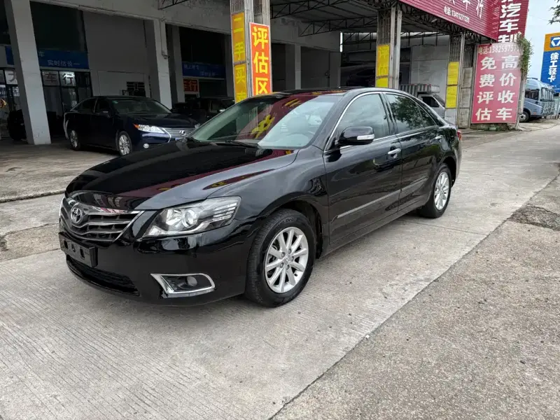 Toyota Camry, 2015