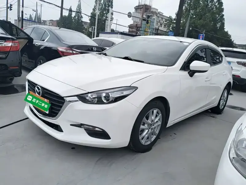 Mazda 3 Axela, 2019