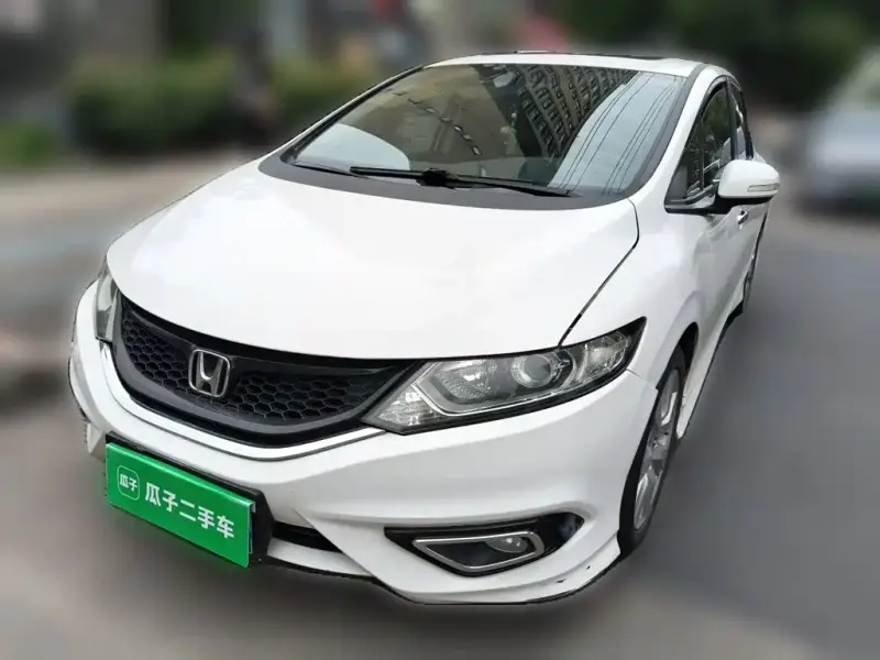 Honda Jade, 2016 — фото 1