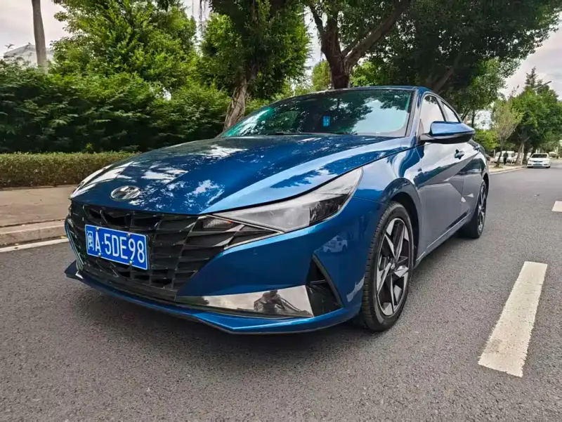 Hyundai Elantra, 2021