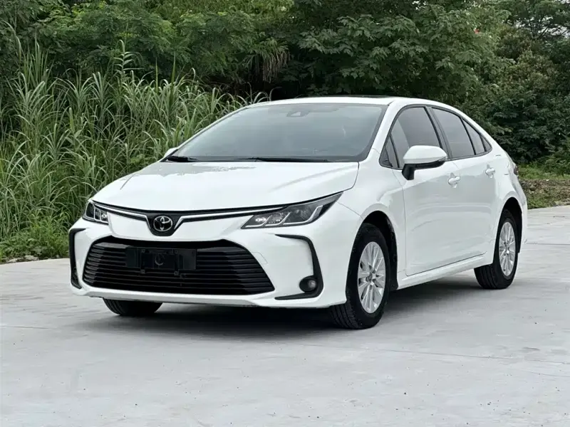 Toyota Corolla, 2020 — фото 1