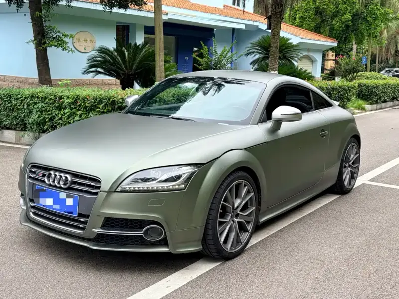 Audi TTS, 2011