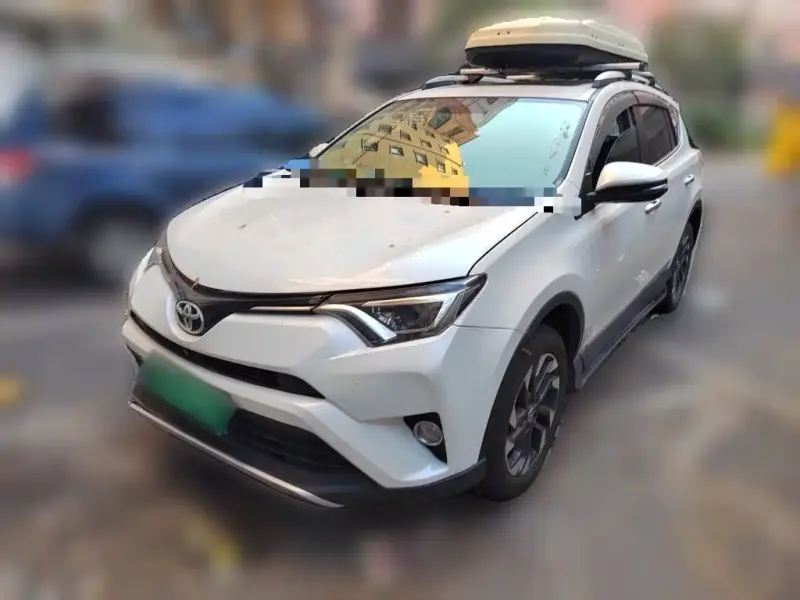 Toyota RAV4, 2016 — фото 1