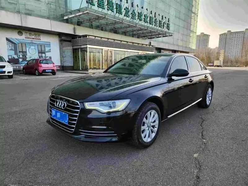 Audi A6L, 2012 — фото 1