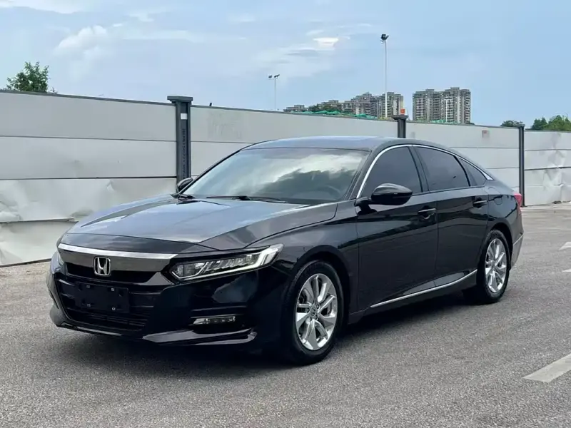 Honda Accord, 2019 — фото 1