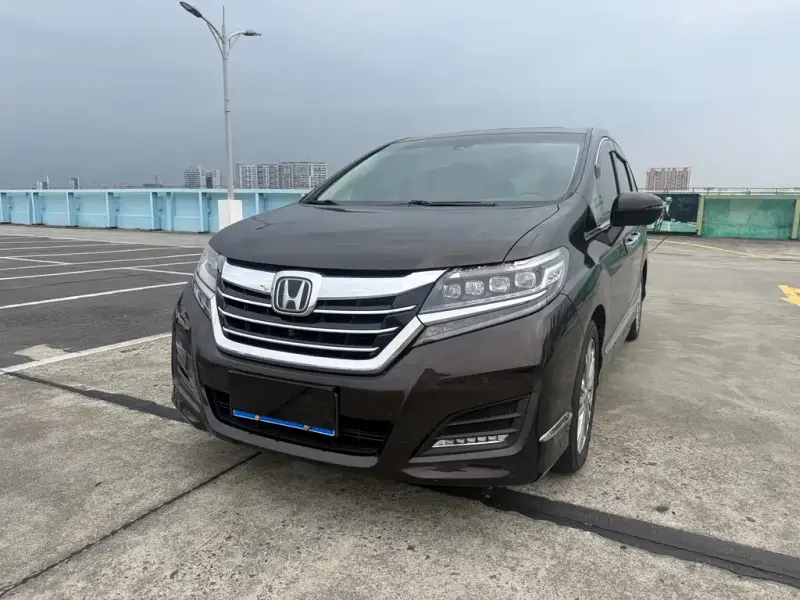 Honda Elysion, 2016